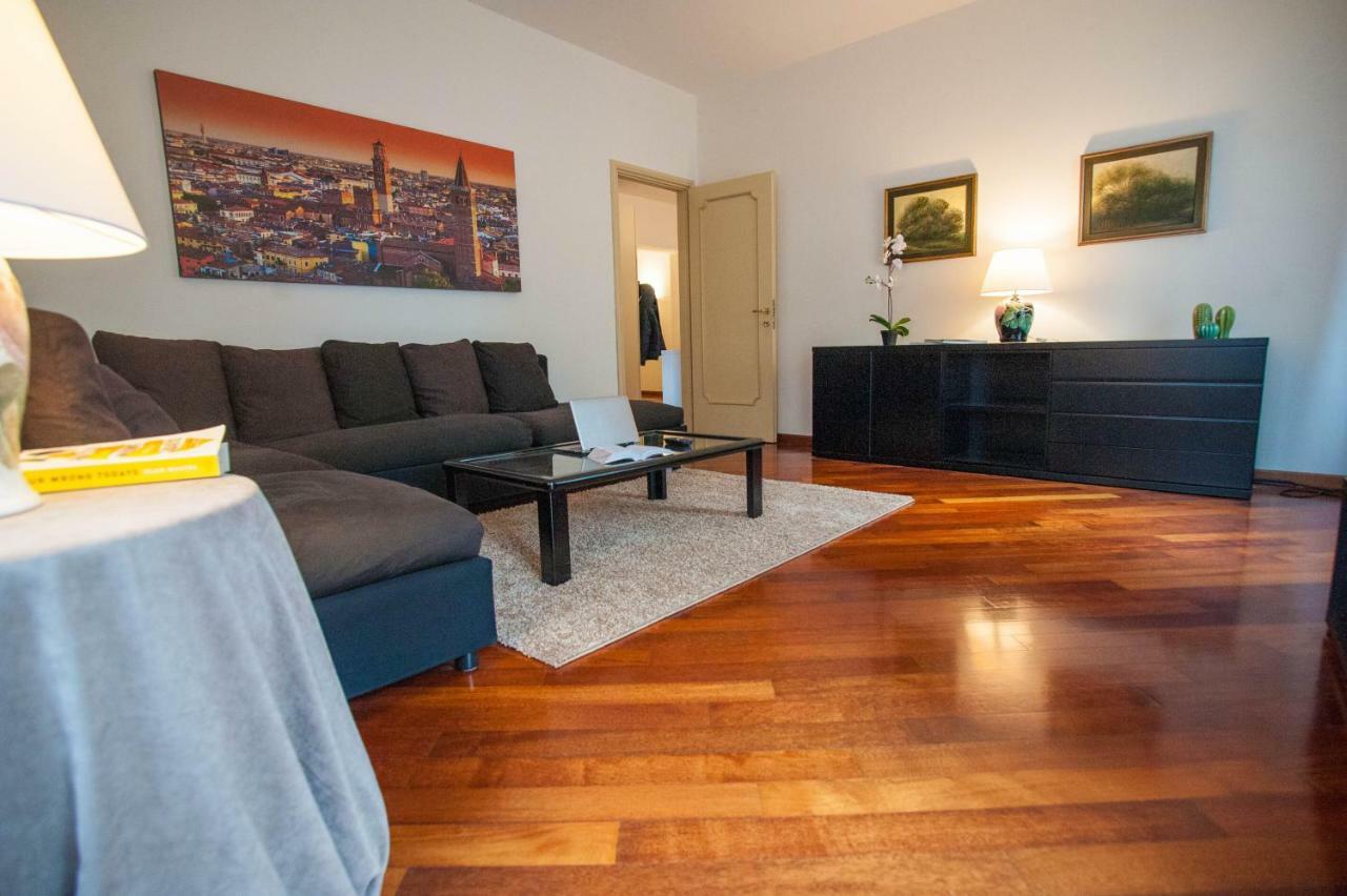 Italianflat - Via Mazzini Apartamento Verona Exterior foto